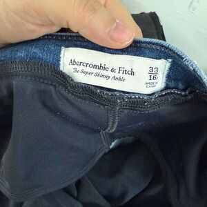 Abercrombie & Fitch Maternity Skinny Jeans